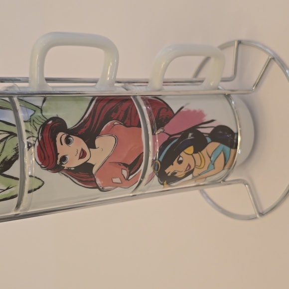 New Disney Princess Set of 4 Stacking Mugs with stand - Picture 6 of 14